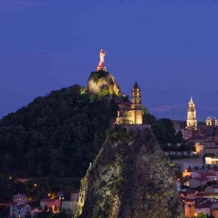 Bel Appartement Au Coeur Du Puy En Velay Le Puy-en-Velay Ngoại thất bức ảnh